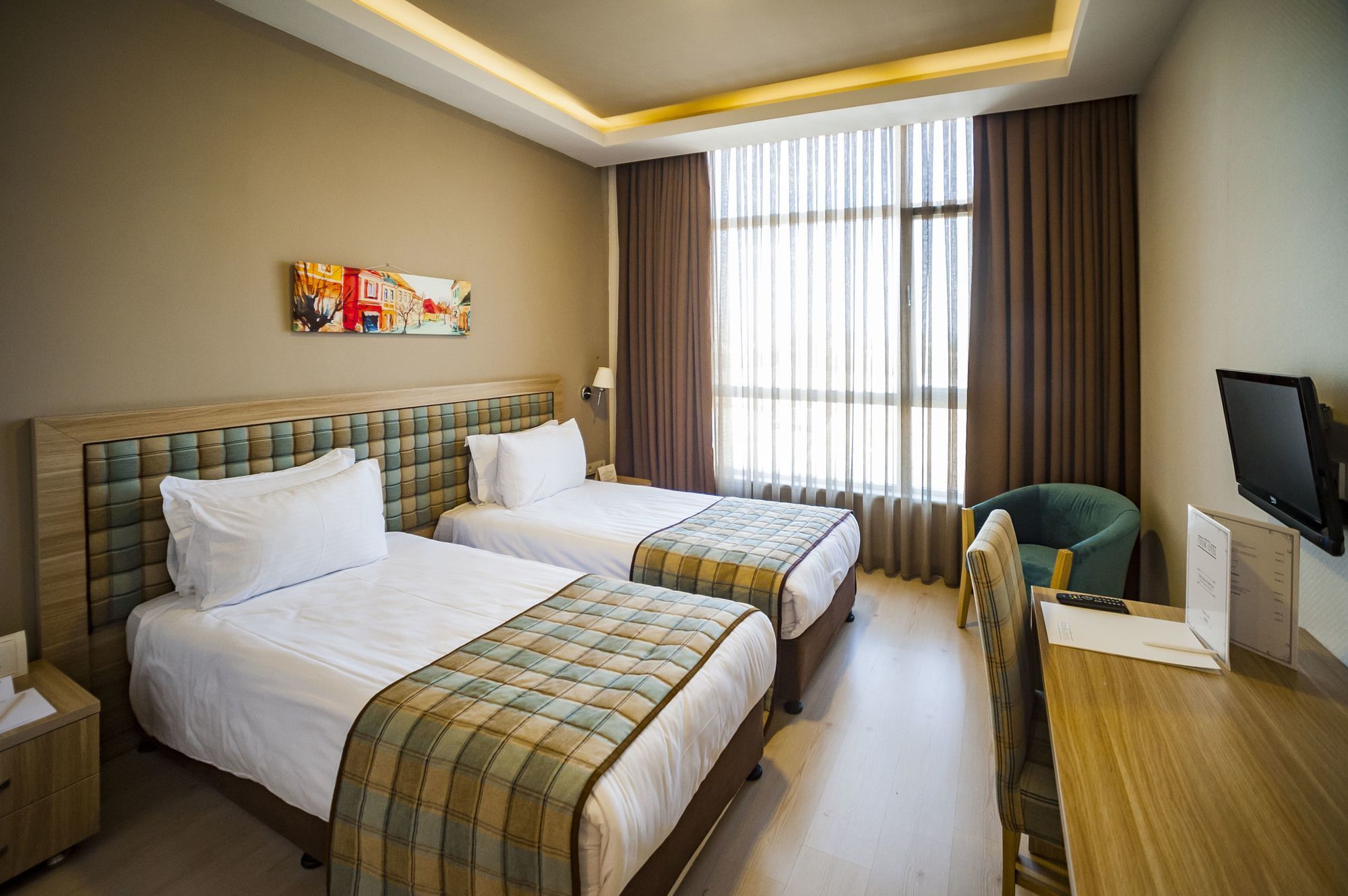 Akman Tzob Otel 4*